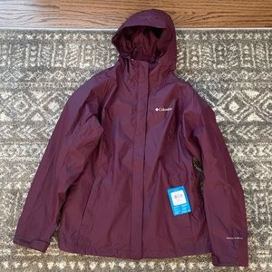 Columbia Rain Jacket NWT Omni-tech